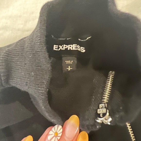 Express zipper sweater tank - Picture 2 of 2